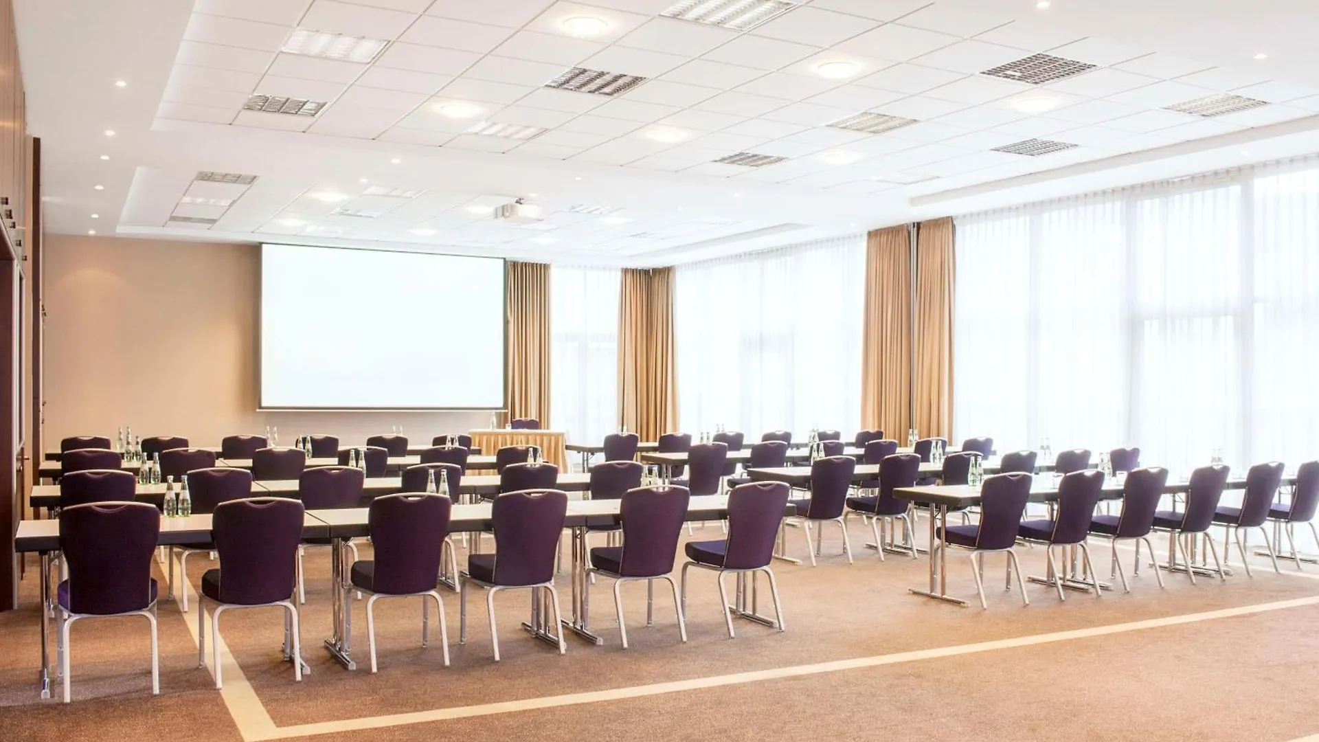Nh Dusseldorf City Nord Hotel