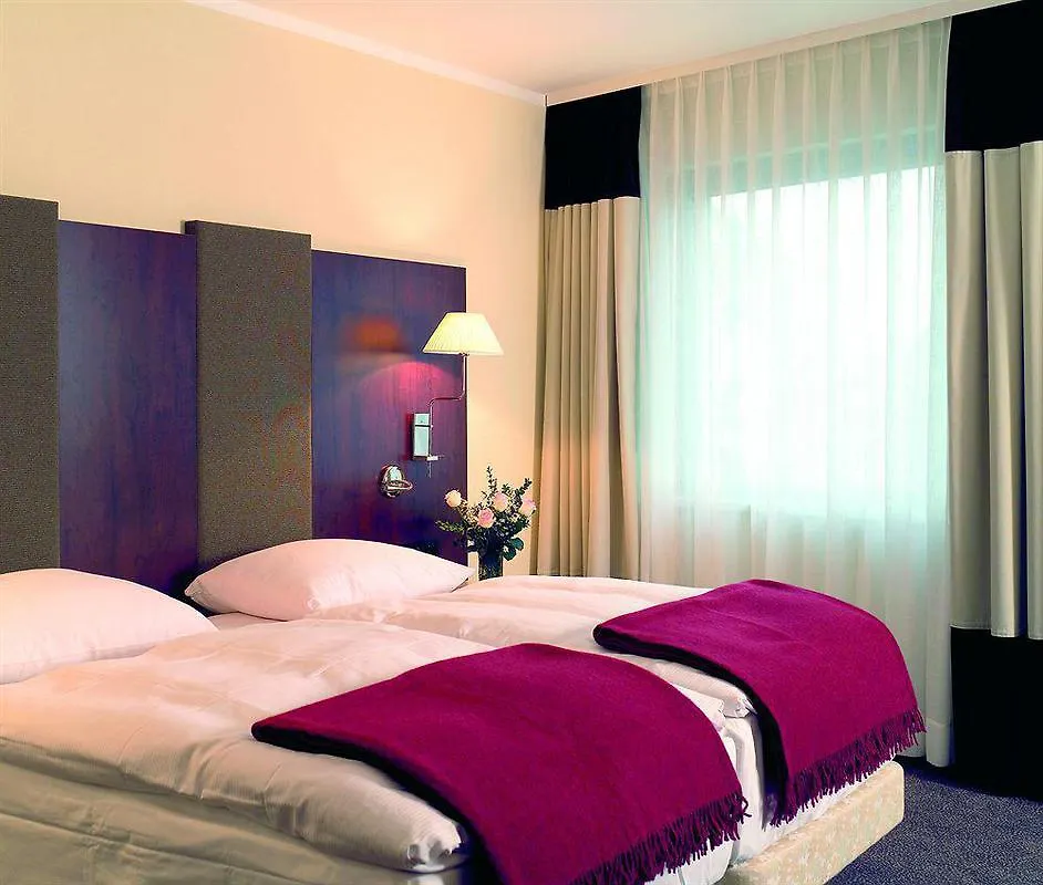 Nh Dusseldorf City Nord Hotel